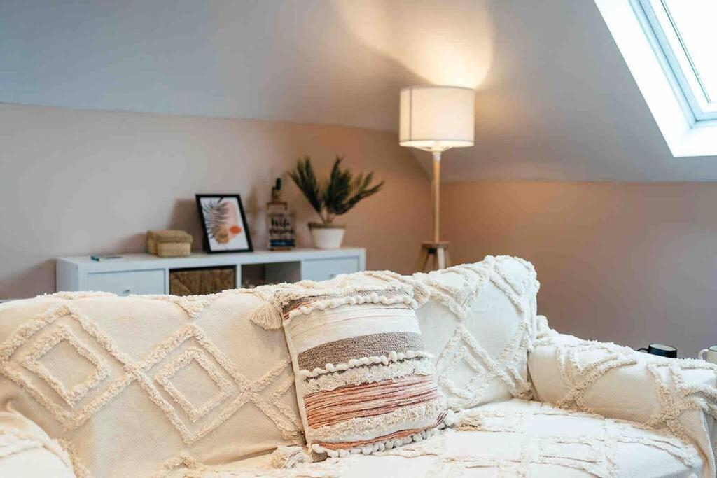 Boho Loft In Somerset - Private Parking Radstock Exterior foto